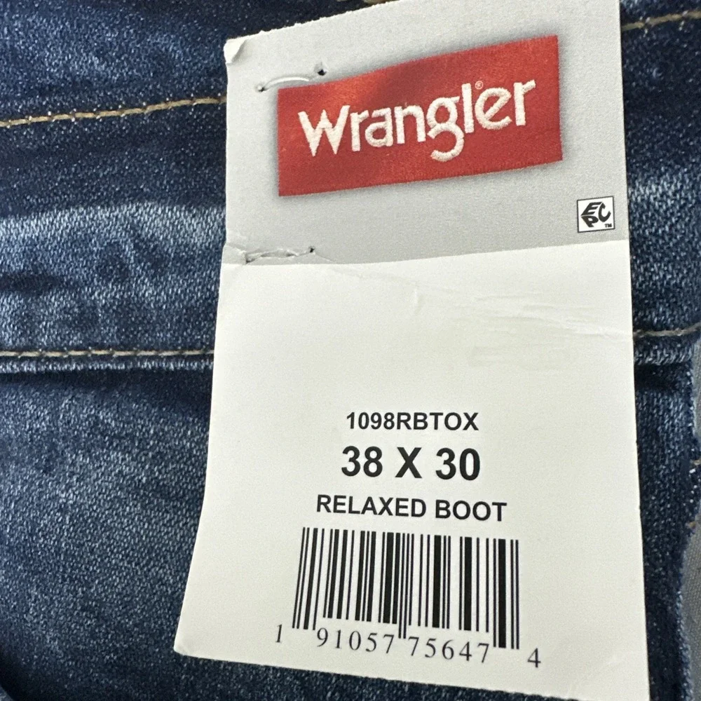 Wrangler‎ Men's Relaxed Boot Leg Opening Free To Stretch Denim Jeans 38X30 New